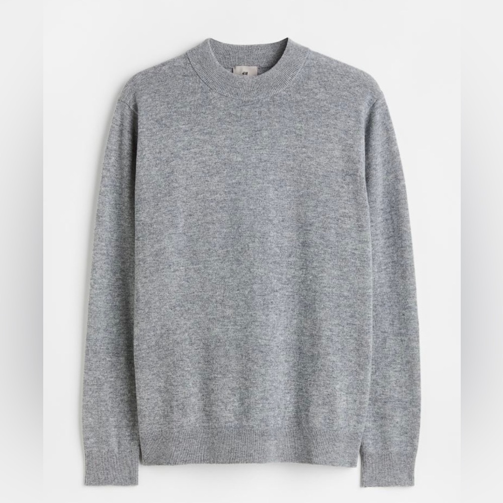 Men’s 100% Wool Gray Sweater M size Premium Selection